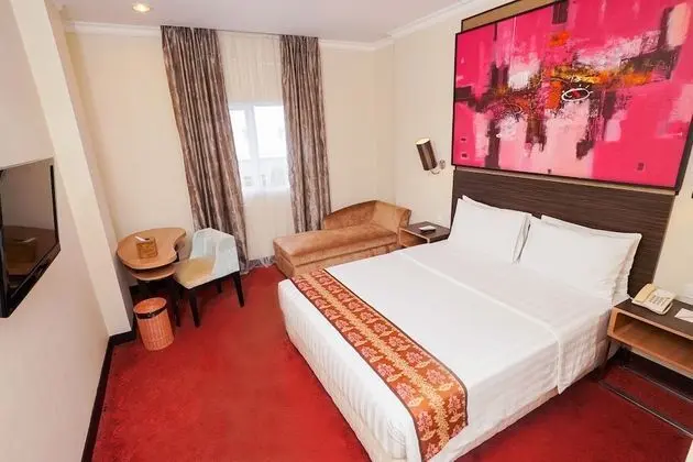 Deluxe Tek Büyük Yataklı Oda