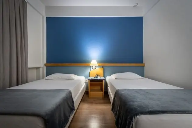 Luxury İki Ayrı Yataklı Oda