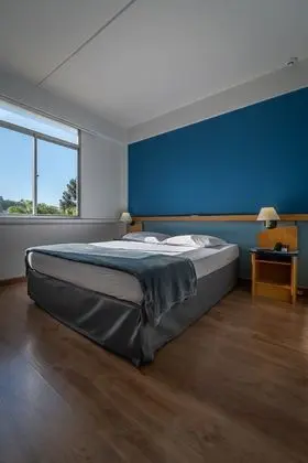 Luxury Tek Büyük Yataklı Oda