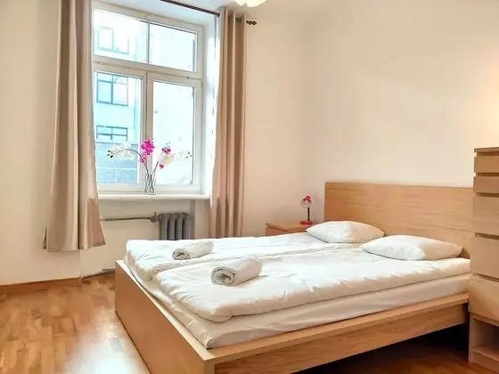 Standard Apart Daire, Şehir Manzaralı