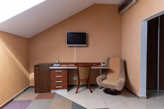 Economy İki Ayrı Yataklı Oda (Attic)