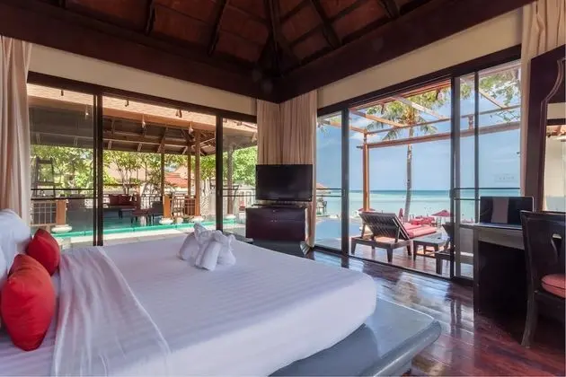 Ocean Front Villa with Private Pool