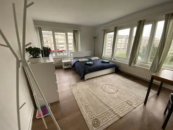 Studio City "Indigo"