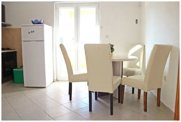 Apart Daire, 2 Yatak Odası, Balkon, Deniz Manzaralı