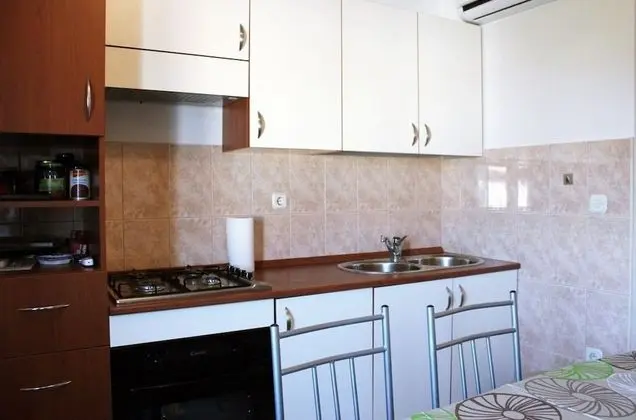 Apart Daire, 2 Yatak Odası, Balkon, Deniz Manzaralı