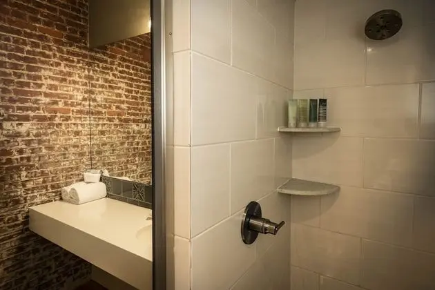 Comfort Oda, Özel Banyo (Room 01)