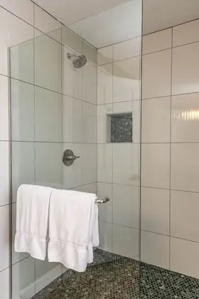 Family Oda, Özel Banyo (Room 11)