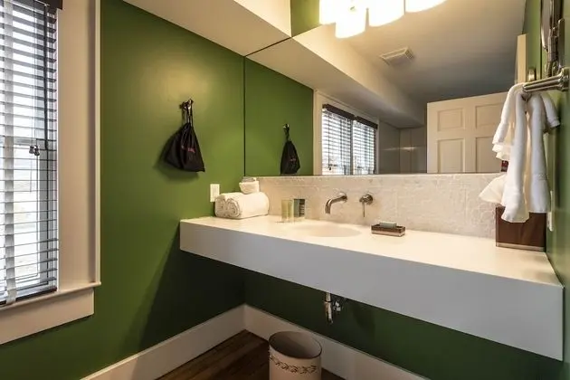 Family Oda, Özel Banyo (Room 11)