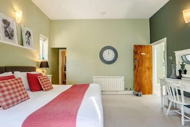 Executive Kır Evi, Banyolu/Duşlu, Bahçe Manzaralı (Luxury 2 bed Holiday Let)