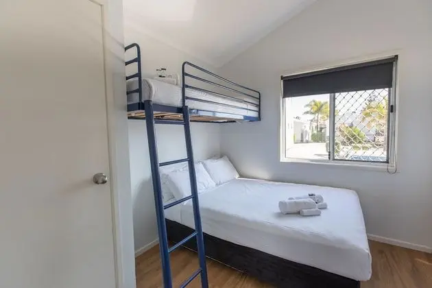 Standard Kulübe, 2 Yatak Odası, Sigara İçilmez, Koy Manzaralı (Waterview Villa)
