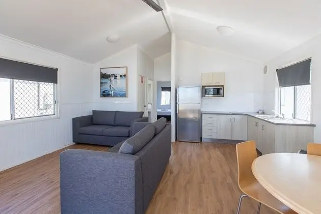 Standard Kulübe, 2 Yatak Odası, Sigara İçilmez, Koy Manzaralı (Waterview Villa)