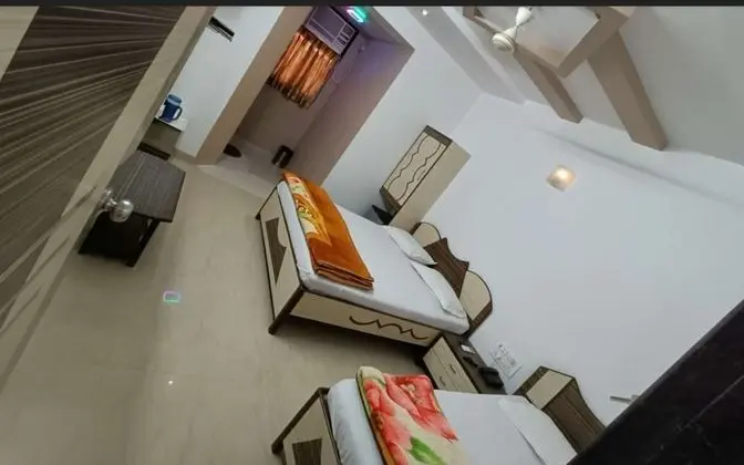 Deluxe Üç Kişilik Oda