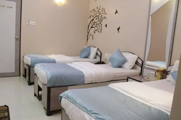 Deluxe Üç Kişilik Oda