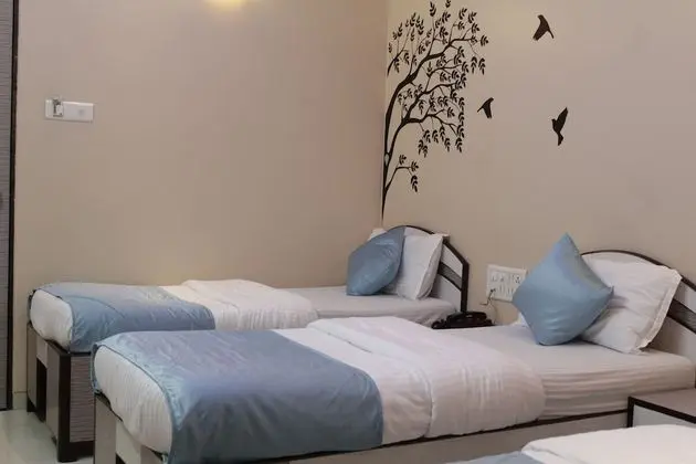 Deluxe Üç Kişilik Oda