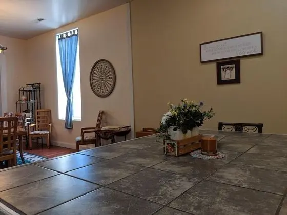 Ev (BROADWAY LOFT - SLEEPS 14+ - 3min to )