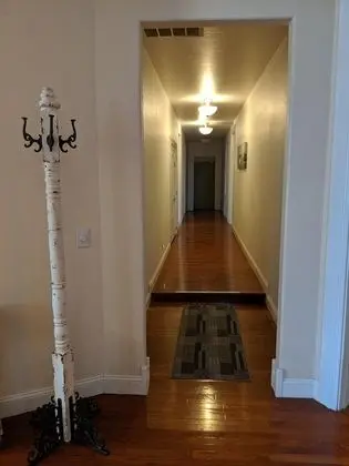 Ev (BROADWAY LOFT - SLEEPS 14+ - 3min to )