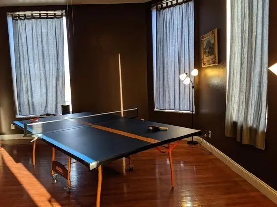 Ev (BROADWAY LOFT - SLEEPS 14+ - 3min to )