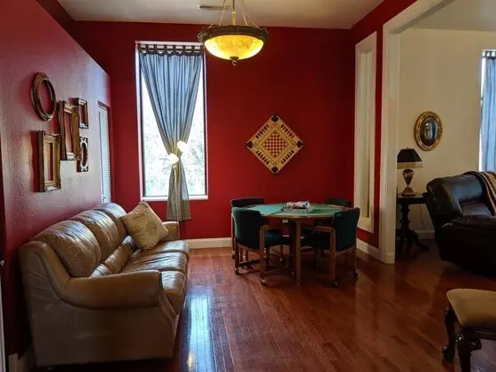 Ev (BROADWAY LOFT - SLEEPS 14+ - 3min to )