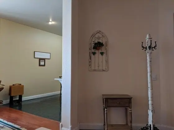 Ev (BROADWAY LOFT - SLEEPS 14+ - 3min to )