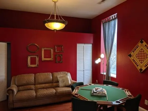 Ev (BROADWAY LOFT - SLEEPS 14+ - 3min to )