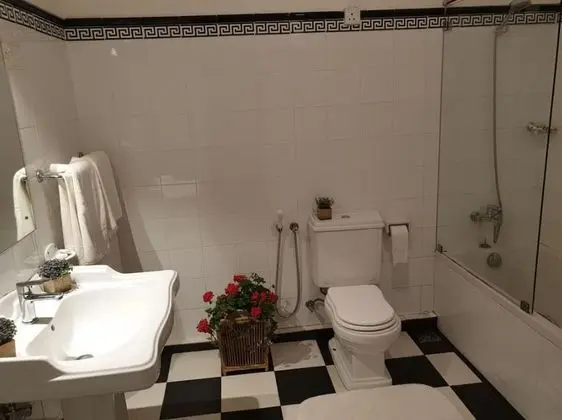 Family Dört Kişilik Oda