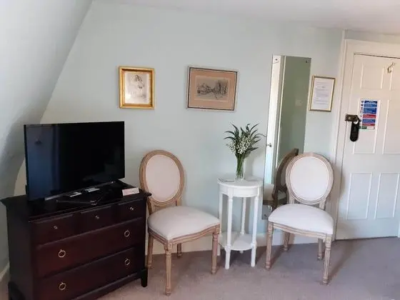 Double Room Top Floor  (7)