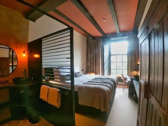 Tek Büyük veya İki Ayrı Yataklı Oda (Monastery Room)