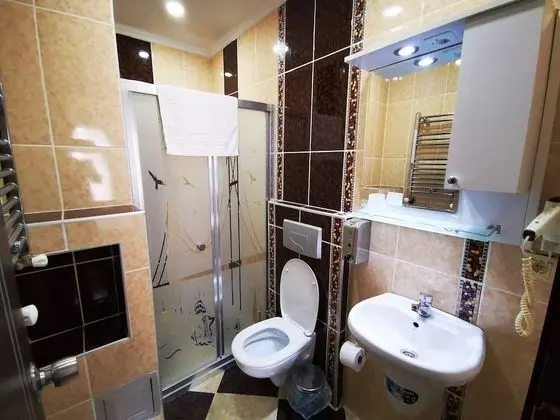 Standard Tek Büyük veya İki Ayrı Yataklı Oda