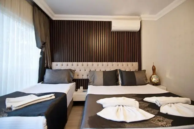 Standard Tek Büyük veya İki Ayrı Yataklı Oda