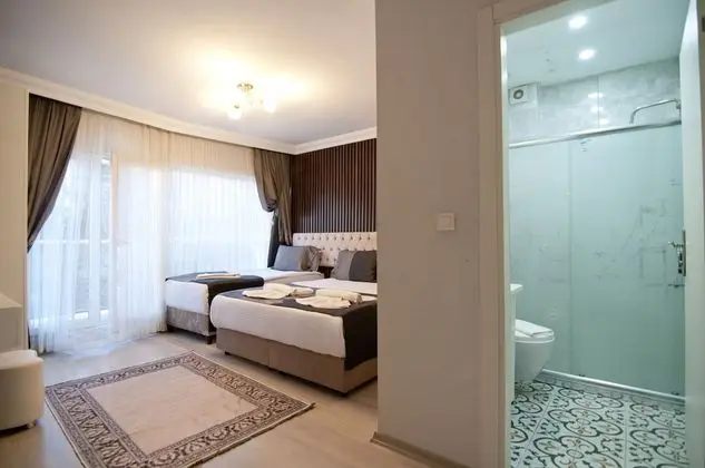 Standard Tek Büyük veya İki Ayrı Yataklı Oda