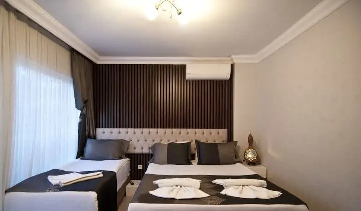 Standard Tek Büyük veya İki Ayrı Yataklı Oda