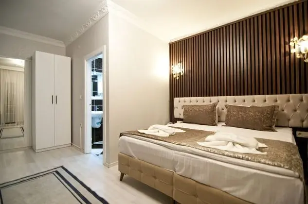 Standard Tek Büyük veya İki Ayrı Yataklı Oda