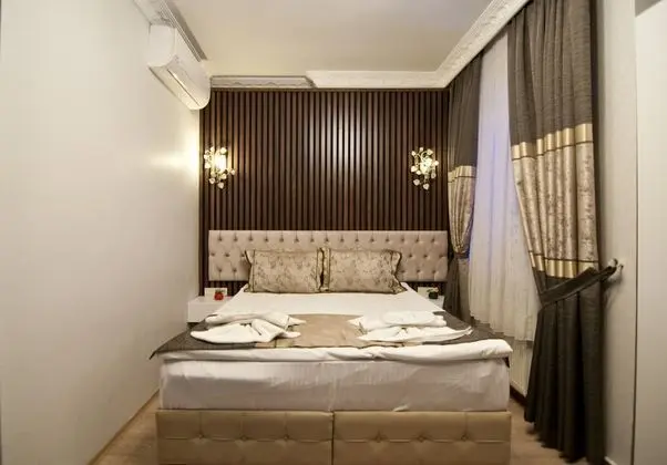 Standard Tek Büyük veya İki Ayrı Yataklı Oda