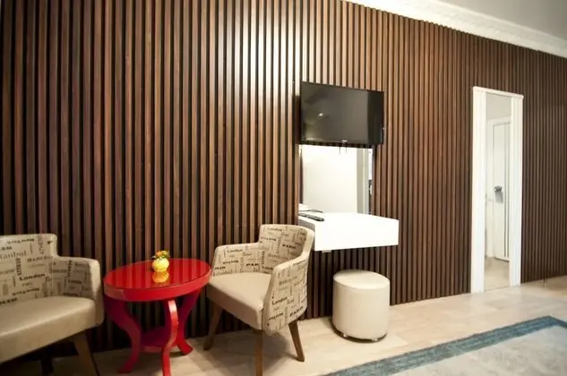 Standard Tek Büyük veya İki Ayrı Yataklı Oda