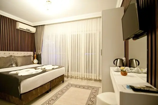 Standard Tek Büyük veya İki Ayrı Yataklı Oda