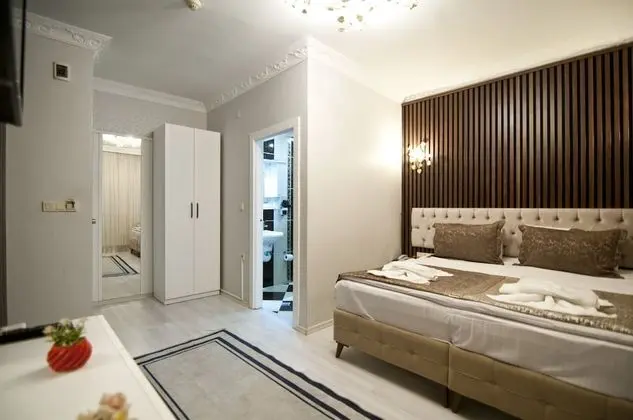 Standard Tek Büyük veya İki Ayrı Yataklı Oda