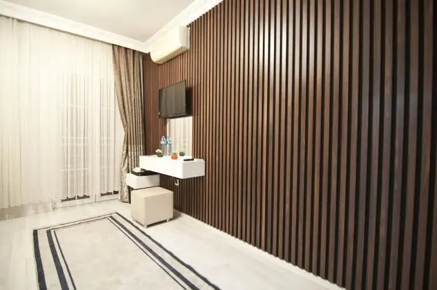 Standard Tek Büyük veya İki Ayrı Yataklı Oda