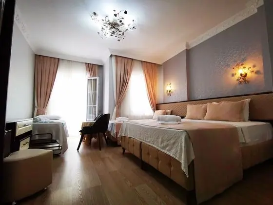 Standard Üç Kişilik Oda