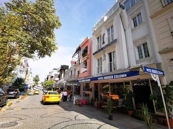 Standard Üç Kişilik Oda