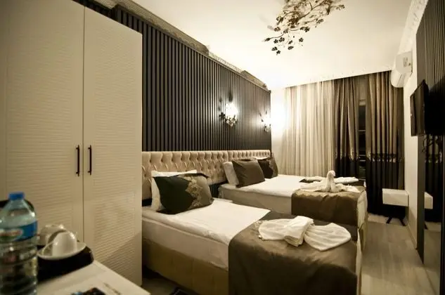 Standard Üç Kişilik Oda