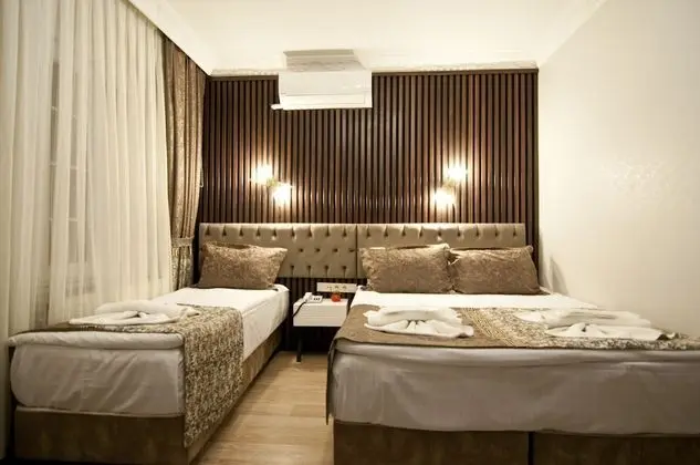 Standard Üç Kişilik Oda