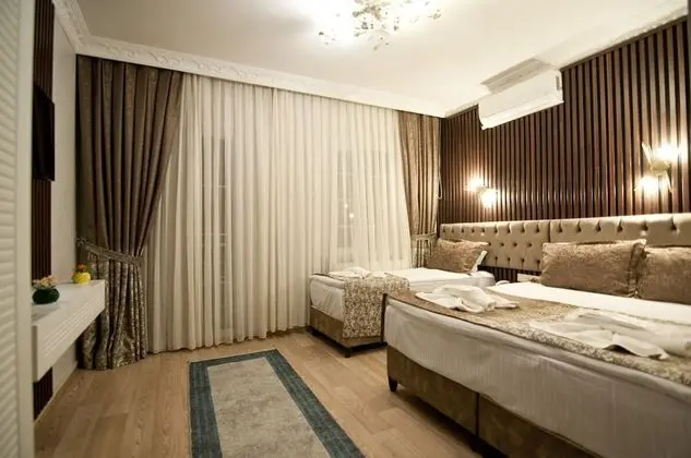 Standard Üç Kişilik Oda