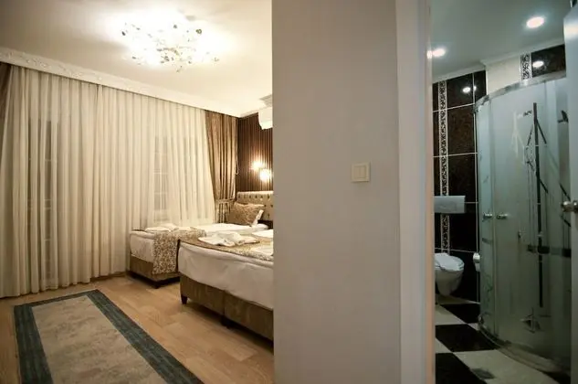 Standard Üç Kişilik Oda