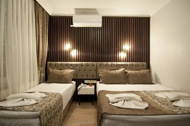 Standard Üç Kişilik Oda