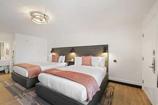 Oda, 2 Büyük (Queen) Boy Yatak, Dağ Manzaralı