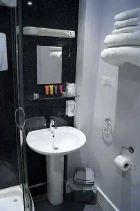 Superior Üç Kişilik Oda, Banyolu/Duşlu, Deniz Manzaralı