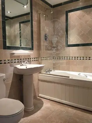 Dört Kişilik Oda