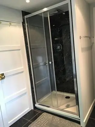 Deluxe Tek Büyük Yataklı Oda, 1 En Büyük (King) Boy Yatak, Sigara İçilmez, Dağ Manzaralı
