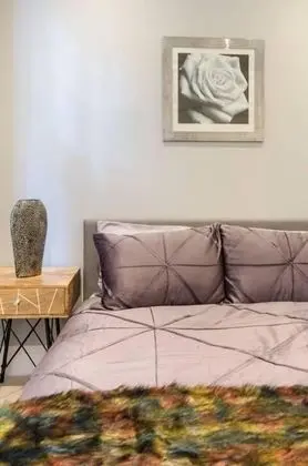 Apart Daire, 1 Çift Kişilik Yatak ve Çekyat