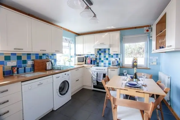 Cottage, 2 Bedrooms, Sea View (Bluebell Cottage)